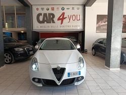 Bianco Usata 2017 Alfa Romeo Giulietta Tre volumi | 9900 € (Buon prezzo)