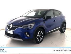 Blu iron / tetto nero Usata 2024 Renault Captur Techno SUV | 13.900 € (Super prezzo)