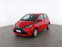 Rosso Usata 2016 Toyota Aygo X-play Due volumi | 9999 € (Buon prezzo)