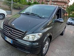 Nero Usata 2007 Mercedes Viano Monovolume | 8500 € (Buon prezzo)