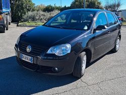 Nero Usata 2007 VW Polo Tre volumi | 2200 € (Buon prezzo)