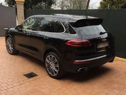 Usata 2015 Porsche Cayenne SUV | 39.000 € (Molto cara)