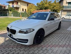 Nero Usata 2015 BMW 520 Tre volumi | 14.800 € (Buon prezzo)