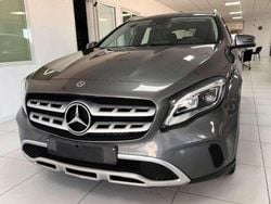 Argento Usata 2017 Mercedes GLA200 Executive SUV | 17.300 € (Buon prezzo)