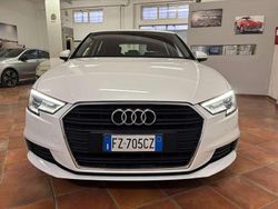 Bianco Usata 2019 Audi A3 Business Tre volumi | 15.490 € (Buon prezzo)