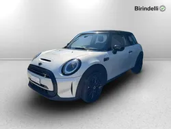 White silver metallizzato Usata 2022 Mini Cooper SE Classic Due volumi | 19.000 € (Buon prezzo)