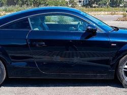 Blu/azzurro Usata 2010 Audi TT Ambiente Coupé | 12.500 € (Buon prezzo)