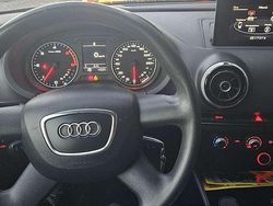 Usata 2013 Audi A3 Attraction Tre volumi | 6300 € (Ottimo prezzo)