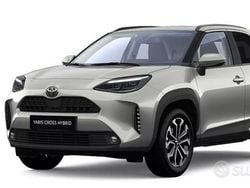 Nuova 2025 Toyota Yaris Cross Trend SUV | 27.050 € (Buon prezzo)
