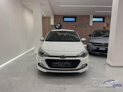 Bianco Usata 2016 Hyundai i20 Classic Tre volumi | 5990 € (Buon prezzo)