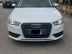 Bianco Usata 2015 Audi A3 Sportback Due volumi | 12.000 € (Ottimo prezzo)