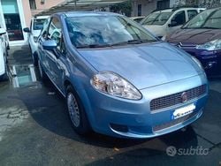 Blu Usata 2006 Fiat Grande Punto Dynamic Due volumi | 3800 € (Cara)