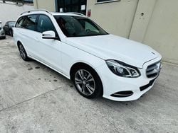 Bianco Usata 2016 Mercedes E250 AMG line Station wagon | 13.800 € (Super prezzo)