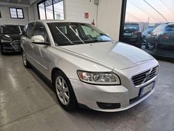 Argento Usata 2009 Volvo V50 R-Design Station wagon | 3900 € (Buon prezzo)