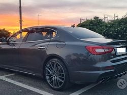 Grigio Usata 2017 Maserati Quattroporte Tre volumi | 40.800 € (Buon prezzo)