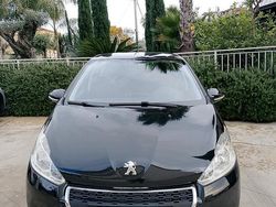 Nero Usata 2013 Peugeot 208 Allure Due volumi | 5000 € (Ottimo prezzo)