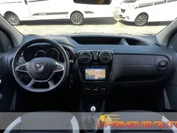Blu/azzurro metallizzato Usata 2019 Dacia Dokker Stepway Furgone | 22.300 €