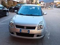 Argento Usata 2007 Suzuki Swift GL Tre volumi | 3998 € (Cara)
