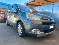 Grigio Usata 2011 Citroën Berlingo Monovolume | 4450 € (Ottimo prezzo)