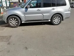 Argento Usata 2011 Mitsubishi Pajero Instyle SUV | 16.500 € (Super prezzo)