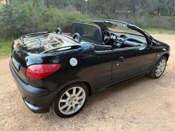 Nero Usata 2002 Peugeot 206 CC Cabrio | 3300 €