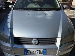 Grigio Usata 2005 Fiat Stilo Active Tre volumi | 500 € (Super prezzo)