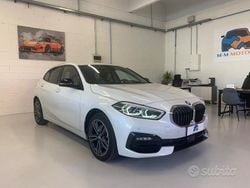 Bianco Usata 2019 BMW 118 Sport Line Due volumi | 19.800 € (Buon prezzo)