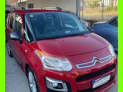 Rosso Usata 2016 Citroën C3 Picasso Monovolume | 6300 € (Buon prezzo)