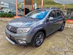 Grigio Usata 2017 Dacia Sandero Tre volumi | 9000 € (Buon prezzo)