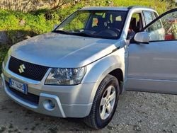 Argento Usata 2006 Suzuki Grand Vitara SUV | 4800 € (Ottimo prezzo)