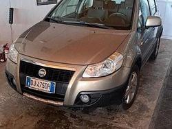 Oro Usata 2007 Fiat Sedici Dynamic SUV | 3900 € (Buon prezzo)