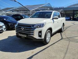 Grigio Nuova 2025 Ssangyong (KGM) Rexton SUV | 37.040 € (Buon prezzo)