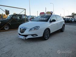 Bianco Usata 2009 Lancia Delta Due volumi | 4500 € (Molto cara)