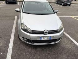 Usata 2010 VW Golf Comfortline Tre volumi | 4499 € (Super prezzo)