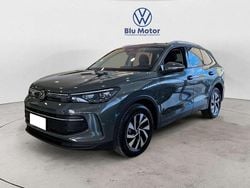 Velvet green metallizzato Usata 2025 VW Tiguan Edition SUV | 38.500 € (Super prezzo)