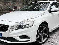 Bianco Usata 2013 Volvo V60 R-Design Kinetic Station wagon | 5500 € (Buon prezzo)