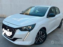 Bianco Usata 2021 Peugeot 208 Allure Due volumi | 14.500 €