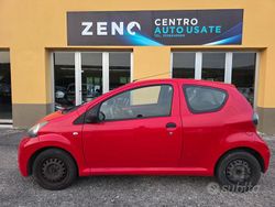 Rosso Usata 2013 Toyota Aygo Connect Style Due volumi | 3500 € (Ottimo prezzo)