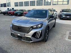 Grigio Nuova 2025 Peugeot 2008 Allure SUV | 26.990 € (Cara)