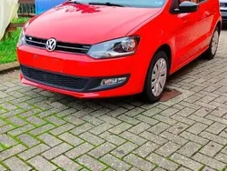Usata 2014 VW Polo R-line Tre volumi | 7900 € (Ottimo prezzo)
