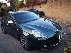 Verde Usata 2020 Alfa Romeo Giulietta Super Due volumi | 13.599 € (Buon prezzo)