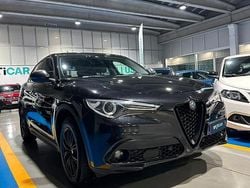 Nero Usata 2018 Alfa Romeo Stelvio Executive SUV | 22.900 € (Buon prezzo)