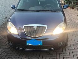 Usata 2007 Lancia Ypsilon Due volumi | 2150 € (Buon prezzo)