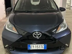 Blu Usata 2015 Toyota Aygo X-wave Due volumi | 4999 € (Super prezzo)