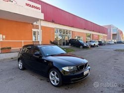 Nero Usata 2010 BMW 120 Due volumi | 5500 € (Buon prezzo)