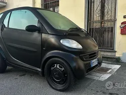 Usata 2000 Smart ForTwo Coupé Coupé | 2400 €