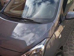 Grigio Usata 2018 Hyundai i10 Due volumi | 7500 € (Buon prezzo)