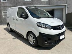 Bianco Usata 2021 Opel Vivaro Monovolume | 9999 € (Ottimo prezzo)