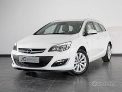 Bianco Usata 2013 Opel Astra Station wagon | 6500 € (Molto cara)