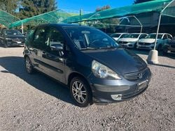 Grigio Usata 2007 Honda Jazz Cool Due volumi | 2900 € (Buon prezzo)